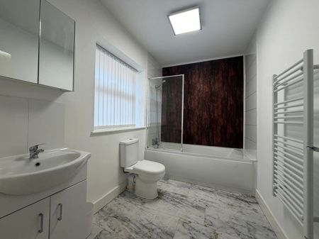 Church Road, Ashford, Surrey,TW15 - Photo 4