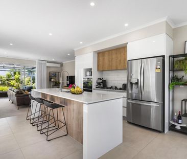 Red Beach $850 - Photo 4