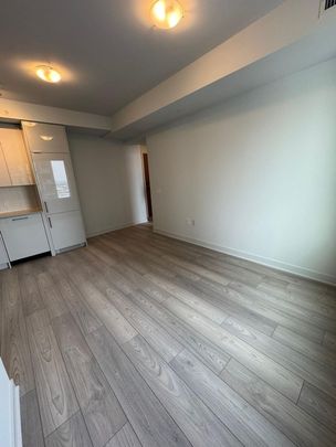 For Lease - 2920 Highway 7 N/A Unit# 2405, Vaughan, Ontario - Photo 1