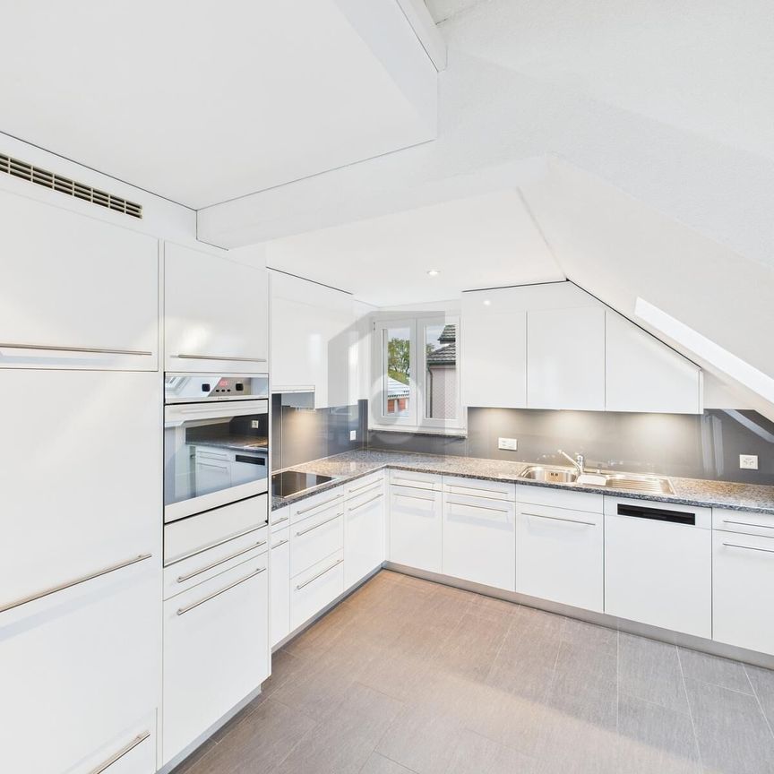 CENTRAL, NATURE-CLOSE WITH LARGE KITCHEN - Photo 1