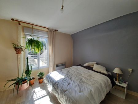 Location Appartement 2 pièces 45m² - Photo 3