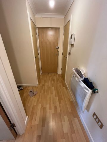 2 bed flat to rent in Quayside Drive - Photo 5