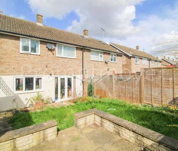 3 bedroom semi-detached house to rent - Photo 6