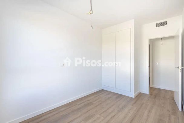 Piso en alquiler en Avda Colorados - Photo 1
