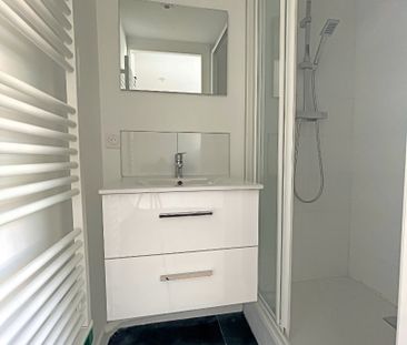 Location Appartement 2 pièces 44m² - Photo 2