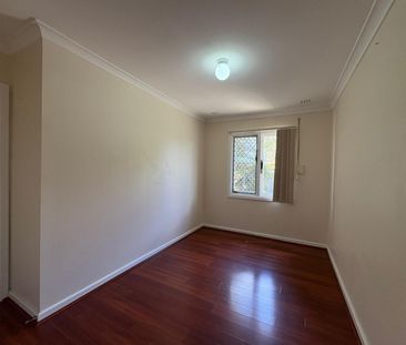 Charming 3-Bedroom Rental House in Peaceful Langford Neighborhood - Photo 4