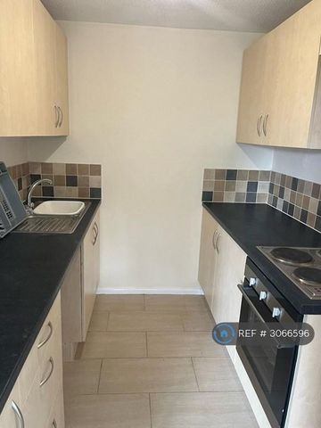 1 bedroom maisonette to rent - Photo 2