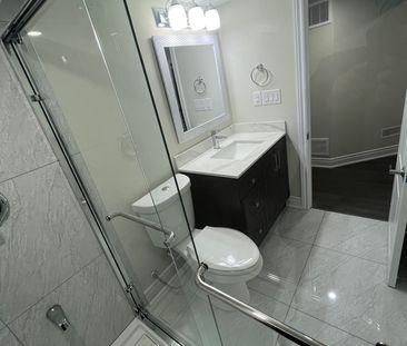 For Lease - 78 CIRCUS Crescent, Brampton, Ontario - Photo 2