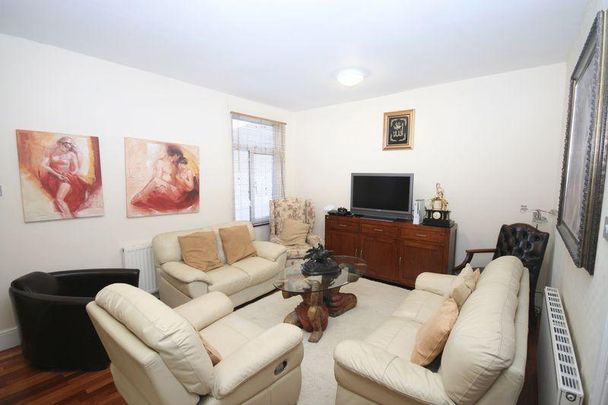2 bedroom maisonette to rent - Photo 1