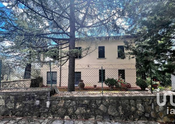 Via San Martino Altoreggi, Figline e Incisa Valdarno, Tuscany 50063