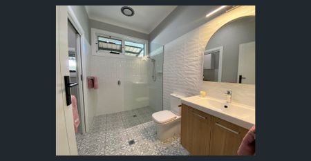 Character Filled Central Albury Home - Photo 4