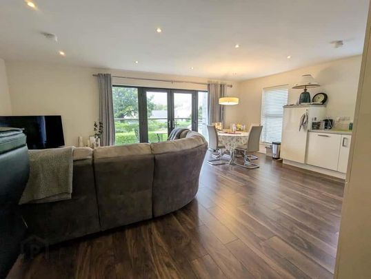 Apt 3, Runnymeade, Newcastle, BT33 0DY - Photo 1