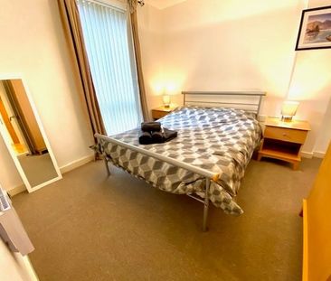 1 Bed Flat, Hornbeam Way, M4 - Photo 5