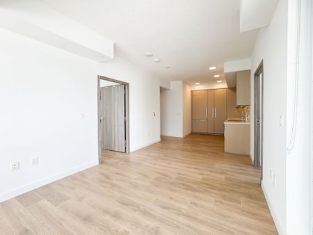 For Lease - 27 Mcmahon Drive Unit# 1212, Toronto, Ontario - Photo 5