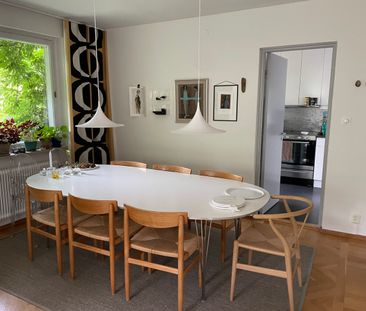 Mysigt rum i villa - Photo 2