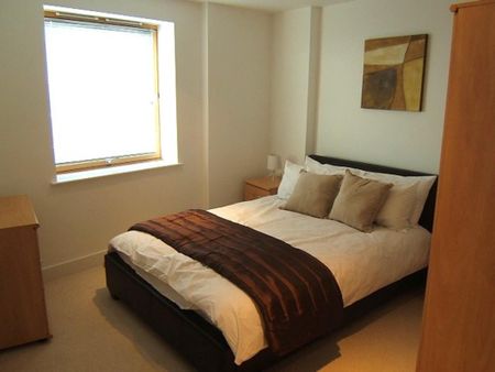 2 bedroom apartment to rent - Photo 3