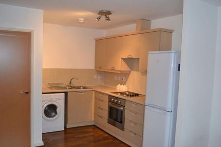 2 bedroom apartment to rent - Photo 2