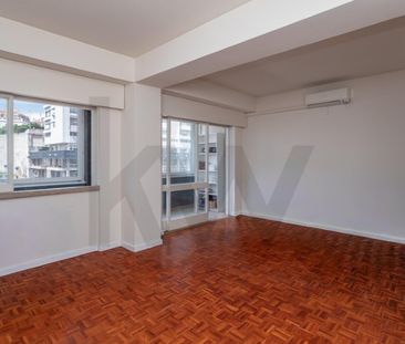Apartamento T5 em Lisboa - Foto 1