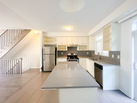 For Lease - 409 Ladycroft Terrace Unit# 27, Mississauga, Ontario - Photo 5