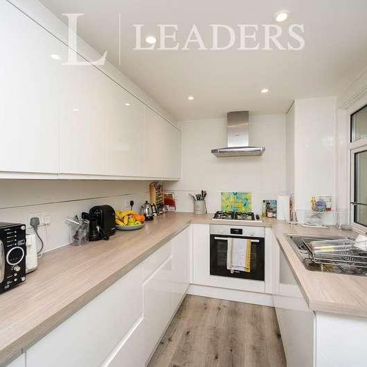Cowper Street, Hove, BN3 - Photo 1