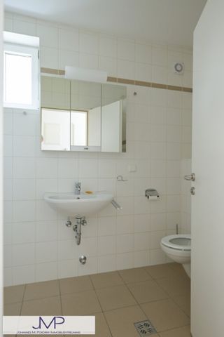 Helle und freundliche Garconniere in absoluter Ruhelage! - Photo 5