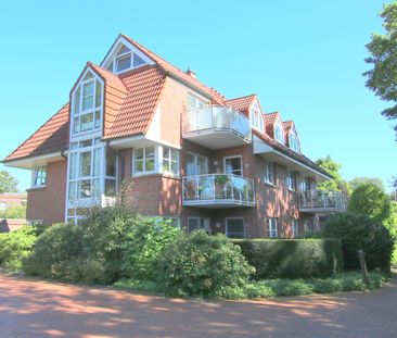 Helle Obergeschosswohnung mit Balkon und Garage in Bad Zwischenahn - Photo 1