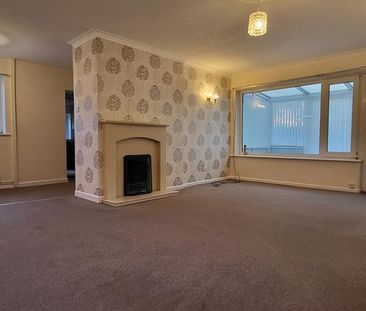 4 bedroom bungalow to rent - Photo 3