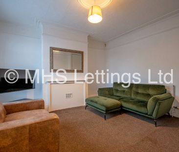 2 Bedroom Mid Terraced House for rent in Stanmore Hill - Photo 4