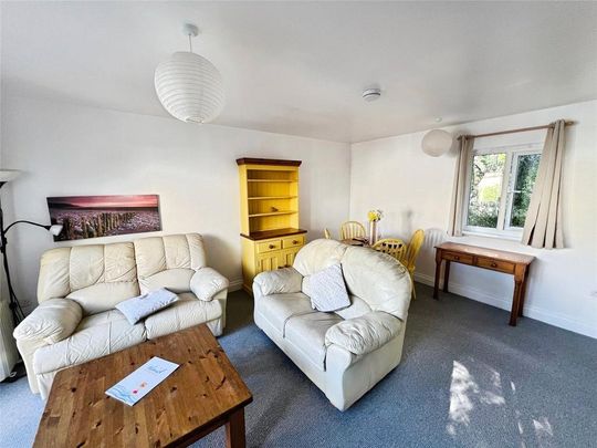 2 bedroom house to rent - Photo 1