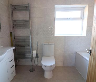 3 Bedroom End Terraced To Rent - Photo 1