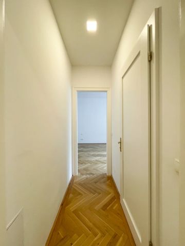 LUXURIÖS WOHNEN! Prachtvolle 5-Zimmerwohnung in 1030 Wien mit Balkon sowie Loggiafläche zu vermieten - Photo 4