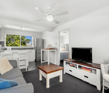 Affordable Geelong West Living - Photo 3