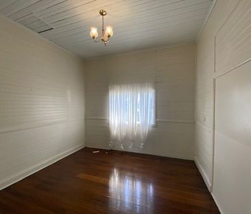 Home For Rent - Photo 4