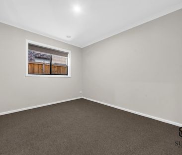 Family Home in Tarneit - Photo 5