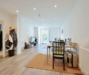 Nightingale House, Wd, Bushey, WD19 - Photo 2