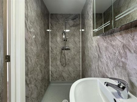 House share to rent - Photo 5