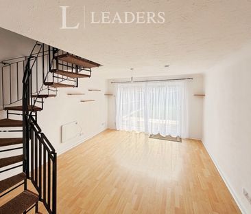2 bedroom mid-terrace to rent Merstham Drive, Cann Hall - Photo 5