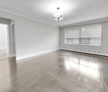 For Lease - 2 Superior Avenue Unit# 5, Toronto, Ontario - Photo 2