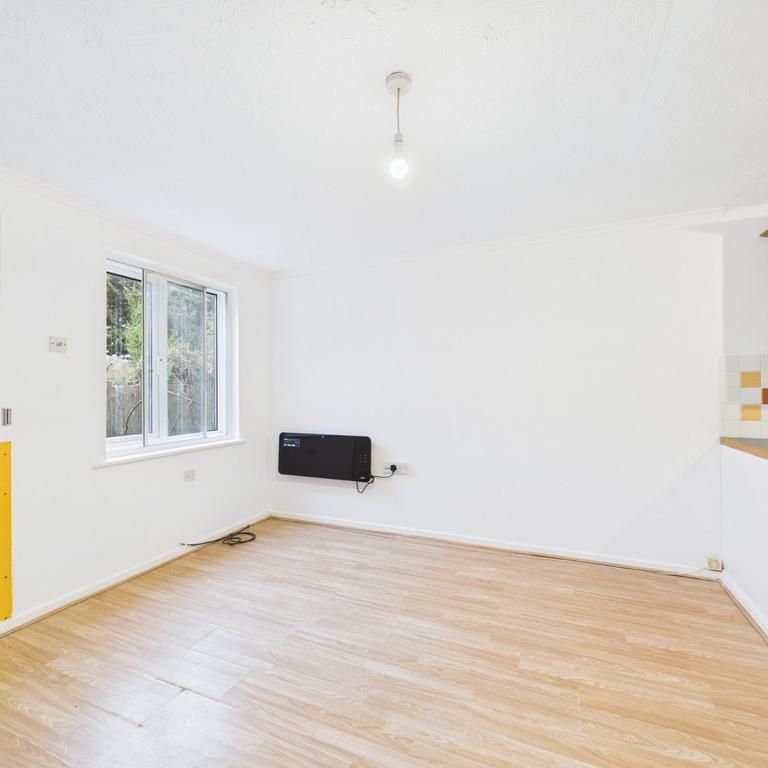 1 bedroom terraced house to rent - Photo 1
