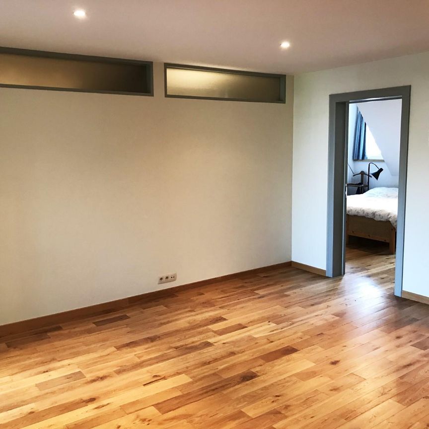 Maison de maitre - for rent - Photo 1