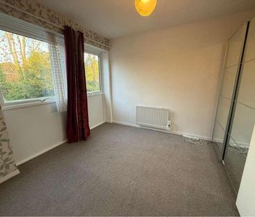 Slough, Berkshire, SL2 - Photo 1