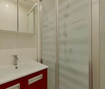 Location Maison 3 pièces 84m² SCORBE CLAIRVAUX 86140 - Photo 2