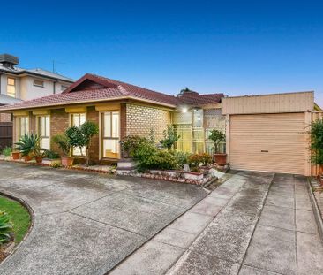 377 Cheltenham Road, Keysborough VIC 3173 - House For Rent | Domain - Photo 3