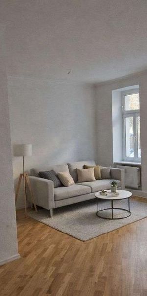 *NEU* Großzügige 1-Raum-Wohnung mit moderner EBK ! - Photo 1