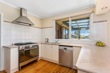 969 Ferntree Gully Road, Wheelers Hill - Photo 5
