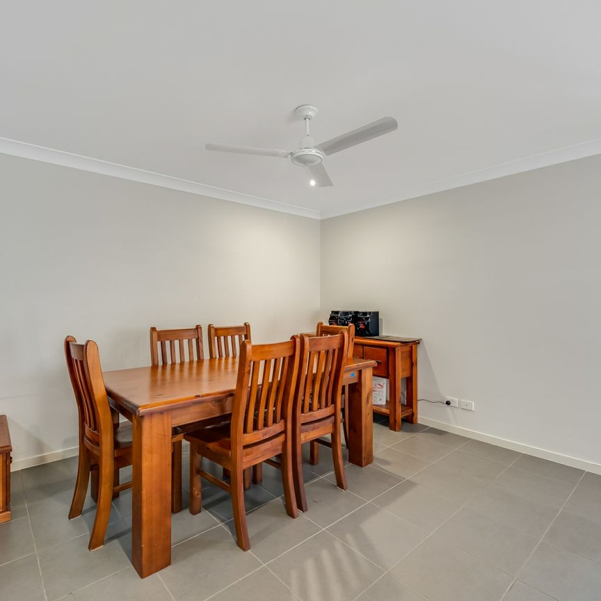 2/7 Felix Street, Cranley - Photo 1