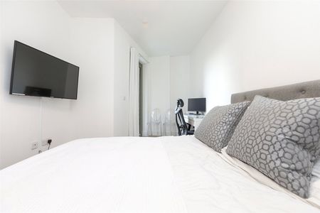Imperial Court, 4B Odessa Street, London, SE16 7GA - Photo 3
