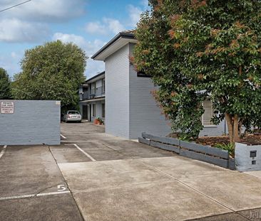 12/43 Gillies Street, Fairfield VIC 3078 - Apartment For Rent | Domain - Photo 1