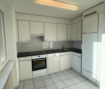 2.5 Zimmer, 61 m², 3. Stock - Foto 2