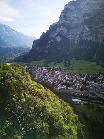 21/2-ROOM ATTIC APARTMENT IN NETSTAL (GL), FURNISHED, TEMPORARY - Photo 5